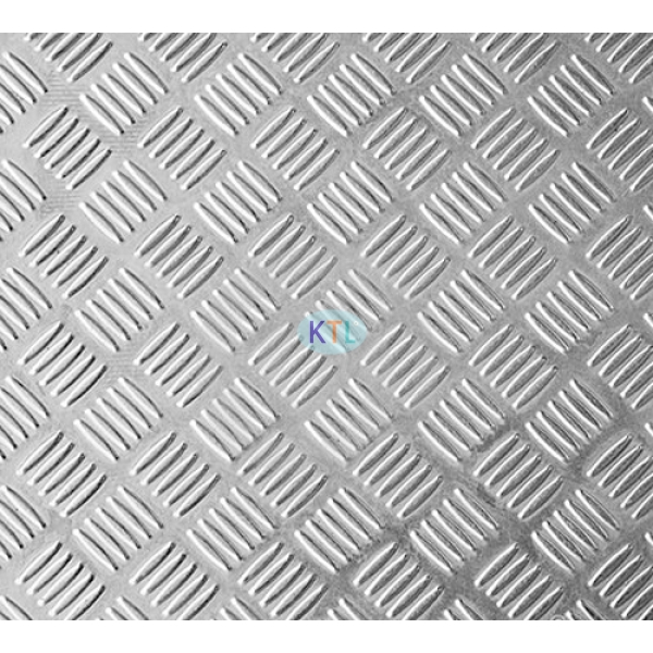 Tấm inox chống trượt & trang trí